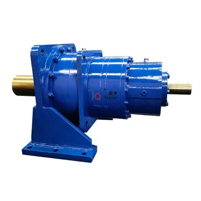 Redutor helicoidal cilíndrico 3600rpm industrial da engrenagem cônica DIN6 para o poder Tranmission
